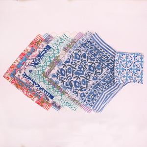 Foulard bandana en coton biologique fait main à imprimé floral artistique, léger, écologique, style bohème, unisexe, pour cheveux et cou - Product Image 4