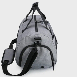 Bolsa Deportiva Impermeable para Gimnasio, Fútbol y Baloncesto, Fabricada en Pakistán, Venta al Por Mayor Directo de Fábrica - Product Image 4