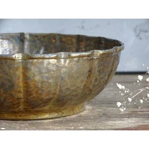 El encanto atemporal del tazón de aluminio refleja siglos de cultura y artesanía. - Product Image 5