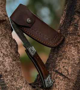 Navaja Plegable de Bolsillo Personalizada de Damasco para Uso Diario con Mango de Madera y Latón Grabado a Mano, Compatible con OEM para Proyectos DIY - Product Image 6