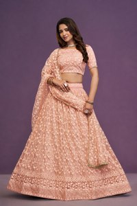 Magnifique Lehenga Choli en tulle pêche pour mariage - Product Image 3