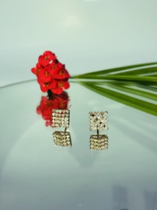 Pendientes de Diamantes Naturales con Corte Brillante Redondo, Certificados por GGL, Oro Sólido de 18K, Joyería de Lujo para Mujer, Estilo Romántico - Product Image 1
