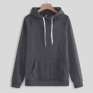 Hot Sale Plus Size Pullover Tracksuit Gym Wear Sustainable Unique Design Customized Color Pullover Tracksuit for Winter Season - Product Image 2