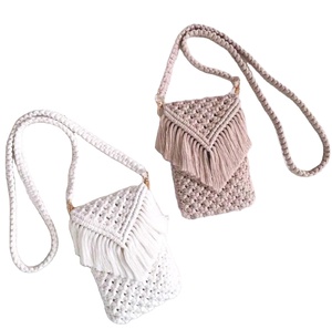 Bolso de Hombro Mini de Macramé Hecho a Mano, Colección Artesanal, Bolso de Macramé para Dama, Tejido de Verano en Color Blanco Claro y Rosa Bebé - Product Image 1