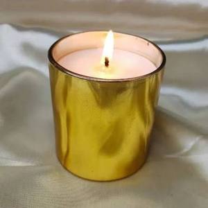 Ensemble de porte-bougies en métal faits à la main de luxe pour la décoration de la maison - Finition laiton, pots décoratifs pour bougies votives - Product Image 1