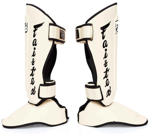 Protège-tibias Fairtex en cuir véritable avec logo personnalisé pour la protection professionnelle – Équipement d'entraînement de Taekwondo en gros - Product Image 5