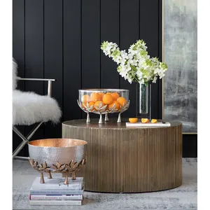 Bol de service en métal martelé fait main avec base en forme de feuille pour fruits et collations, vaisselle décorative moderne - Product Image 2