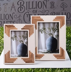 Cadre en bois et résine personnalisé de qualité supérieure, fait main, pour décoration murale ou de table - Product Image 5
