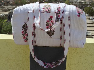 Bolsa de Viaje Acolchada con Estampado Floral, Bolsa de Lona con Cierre de Cremallera de Algodón, Bolsa de Viaje de Gran Capacidad para Mujer, Textil Ligero - Product Image 3