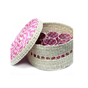 Lot d'anneaux de serviette en jonc de mer à prix abordable avec boîte de rangement, forme ronde, style vintage, du Vietnam - Product Image 1