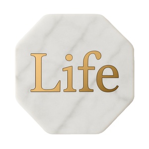 Posavasos inspirador de vida en mármol blanco con letras doradas en forma de Octágono para decoración motivacional - Product Image 1