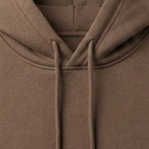 Hoodie surdimensionné élégant pour homme, design vintage délavé avec poche avant, confortable, personnalisable pour l'hiver. - Product Image 4