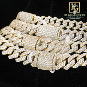 Collar de Cadena Cubana con Moissanita, Plata Sólida 925 Bañada en Oro Blanco, Engaste de Puntas, Cadena Redonda Brillante - Product Image 3