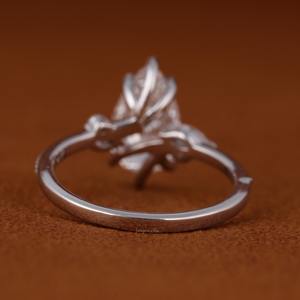 Bague de fiançailles personnalisée en diamant de laboratoire, 2,2 carats, solitaire en forme de poire, or blanc 14 carats, plaqué or rose, certifiée IGI, tendance pour femmes - Product Image 3