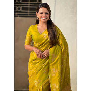 Elite Weaves Dual Zari Woven Green Soft <b>Silk</b> Saree with Deer Border Mehendi Styled <b>Silk</b> <b>Shawl</b> - Product Image 3
