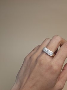 Anillo de Diamantes Cultivados en Laboratorio de 2 Quilates, 3 Filas, Corte Brillante Redondo, Chapado en Oro de 18K, Certificado IGI, Anillo de Lujo para Boda, Aniversario o Fiesta - Product Image 2