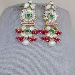 Atractivo diseño de piedra de alta calidad, conjunto de collar Kundan chapado en oro, pendientes para mujer, joyería de diseñador para ropa de boda - Product Image 2
