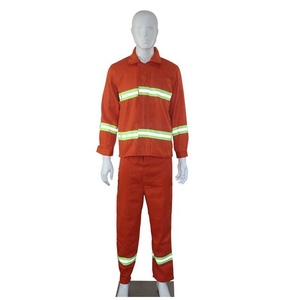 Combinaison de pompier réfléchissante haute visibilité personnalisée à 3 couches pour hommes, équipement de pompier en 2 pièces, uniforme de sauvetage et de lutte contre les incendies - Product Image 1
