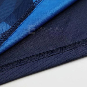 Uniforme de Fútbol de Nuevo Estilo, Servicio OEM, MOQ Bajo, Diseño Personalizado, Transpirable y de Secado Rápido - Product Image 6