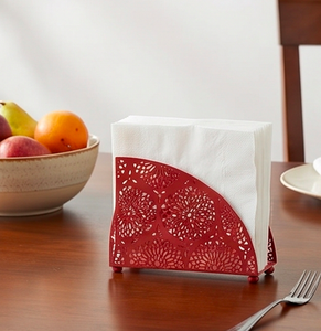 Porte-serviettes en métal rouge avec motif floral découpé, boîte à mouchoirs autoportante pour la décoration de table et l'utilisation en cuisine - Product Image 5