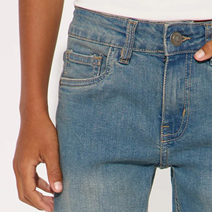 Pantalon en jean décontracté pour garçons, style urbain, avec poches, personnalisable avec logo, collection 2026, vente en gros, prix abordable - Product Image 2