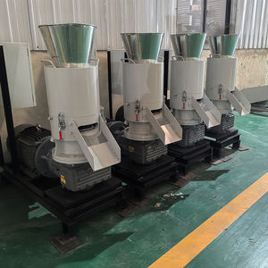 Granulés de bois de pin écologiques pour chaudières industrielles, poêles de chauffage résidentielles et production d'énergie renouvelable durable - Product Image 2