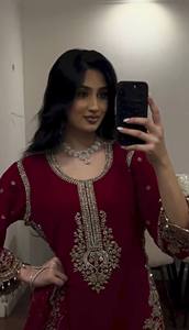 Ensemble ethnique pour femme en faux georgette brodé de sequins, comprenant une tunique, un palazzo évasé et un dupatta (AHI 3187) - Product Image 5