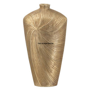 Jarrón de Metal Artesanal Premium para Decoración Moderna del Hogar y Centro de Mesa Floral Audaz con Diseño Contemporáneo Elegante - Product Image 3