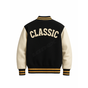 Blouson universitaire tendance noir et crème avec lettres personnalisées et écussons brodés - Unisexe, style Letterman pour la mode - Product Image 5