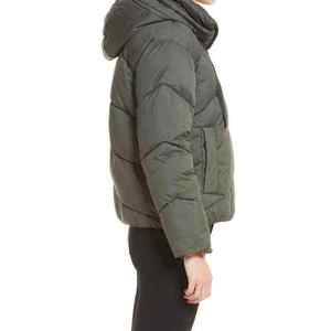 Women's Hooded <b>Crop</b> <b>Puffer</b> <b>Jacket</b> Solid Color Full Sleeve Zipper Closure Winter Warm Coat Casual Style Thick Polyester Outerwear - Product Image 2