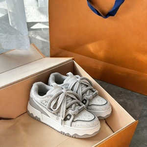 Zapatillas de Marca de Alta Calidad al por Mayor para Mujer y Hombre Zapatos de Lujo de Diseñador para Caminar Zapato Deportivo de Lujo Personalizado en Piel Genuina - Product Image 5