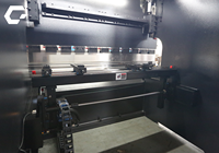Presse plieuse CNC pour le pliage des métaux WE67K-300T/4000 avec système hydraulique avancé