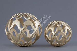 Sculpture moderne en laiton en forme de globe, motif entrelacé, décoration artisanale pour la maison, l'hôtel, les mariages, les fêtes de Noël et les cadeaux de pendaison de crémaillère - Product Image 2