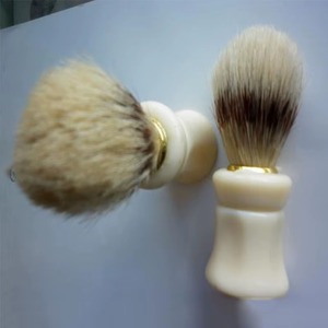 Brosse à raser professionnelle pour barbier, brosse à barbe de haute qualité en poils de blaireau, brosse de nettoyage facial pour hommes, brosse à raser pour le nettoyage des poils du visage - Product Image 4