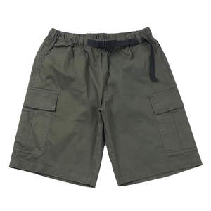 Shorts cargo décontractés pour hommes, pour la randonnée en plein air, coupe droite, couleur kaki, fabriqués en usine au Pakistan. - Product Image 2