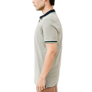 เสื้อเชิ้ตผู้ชายสีเทาเฮเธอร์ ระบายอากาศได้ดี คอเสื้อตัดสี แขนสั้น ทรงเข้ารูป สไตล์ลำลอง ธุรกิจ กอล์ฟ ผ้าฝ้าย 100% ขายส่ง - Product Image 4