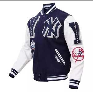 แจ็คเก็ตวาร์ซิตี้แบบสองสีสั่งทำพิเศษ สีน้ำเงินขาว แจ็คเก็ตเบสบอลแบบ Letterman ปักลายปะติด กระดุมแป๊ก สตรีทแวร์ แจ็คเก็ตบอมเบอร์ - Product Image 4