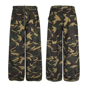 Pantalones Cargo Vintage de Camuflaje de Pierna Ancha para Hombre, Estilo Baggy Streetwear con Cordón Ajustable, Ajuste Holgado, Camuflaje Paracaídas - Product Image 4