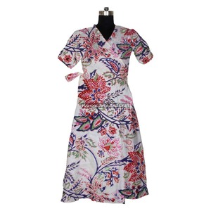 Hermoso Kimono de algodón Vestido Bata de baño Bloque de mano Estampado Kimono de verano y primavera para ducha o Bata - Product Image 5
