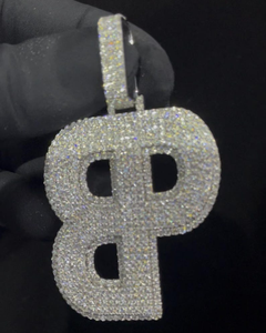 Colgante de Plata de Ley 925 con Moissanita VVS Iced Out, Pasa Prueba de Diamante, Personalizable con Nombre, Número o Letra, Joyería Bling Hip Hop - Product Image 1