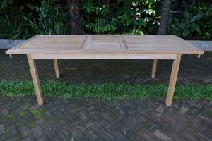 Table à manger rectangulaire extensible en teck massif avec un design moderne et une finition bien poncée pour une utilisation en extérieur TAB25 - Product Image 4