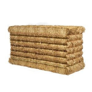 Heno de Alfalfa de Alta Calidad para Nutrición Ganadera con Proteína Natural, Fibra Rica y Calidad de Alimento Confiable, Apto para la Venta - Product Image 1