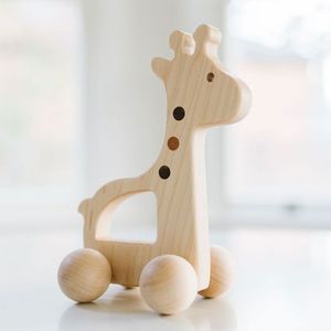 Jouets en bois de style bio pour bébés, pour des thèmes de nurserie naturels, des familles éco-responsables et des cadeaux réfléchis pour nouveau-nés - Product Image 1
