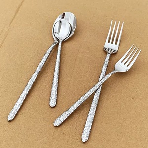 Hot selling metallic stainless steel cutlery <b>set</b> modern and stylish design complements all table settings - Product Image 5