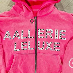 Sudadera con capucha negra de 500 g/m² para hombre, con cremallera, lavado ácido, estampado de araña, logo oversize y pedrería, personalizada para fabricantes. - Product Image 2