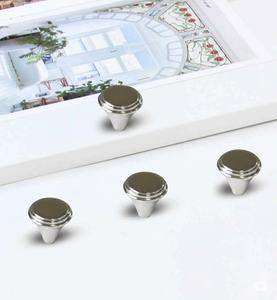 Bouton de meuble moderne classique en alliage de zinc, finition polie, durable, écologique, pour chambre, salon, cuisine, salle à manger, salle de bain, tiroir - Product Image 1