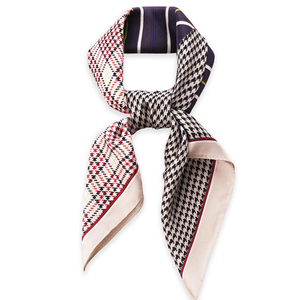 Bandana multifonction personnalisé pour femme – Style unique, décontracté et élégant en satin - Product Image 1