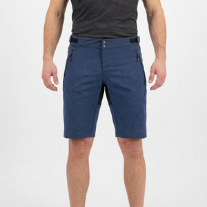 Shorts de VTT premium avec poches zippées, légers, pour homme, idéaux pour le trail. - Product Image 2