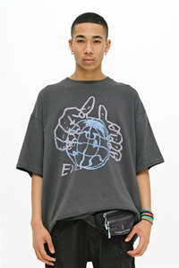 T-shirt noir à manches courtes pour homme avec imprimé globe, coupe classique, style décontracté, 100 % coton jersey, col rond, logo sur le devant - Product Image 6