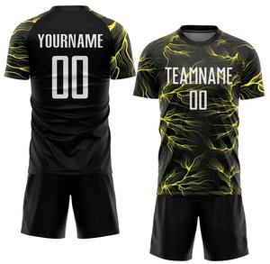 Uniformes de Fútbol Personalizados con Logotipo y Nombre del Equipo, 100% Poliéster Ecológico, Ligeros, Servicio OEM, Sublimados, Transpirables - Product Image 4